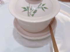 -荷风细雨·中国茶宴(世纪大道店)