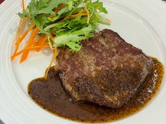 菲力扒牛排-小白桦西餐厅