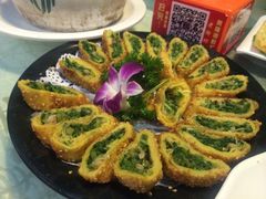 -老街坊美食汇(玉兰大街店)