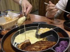 -肥肥虾庄·金牌油焖大虾(杨园滨江时代walk店)