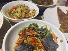 -琥珀老六龙虾(四里河店)