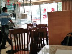 大堂-伟记牛肉(金鸿公路店)