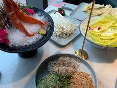-煲宫猪肚鸡(晶品店)