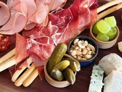 -AZUR聚(香格里拉饭店)