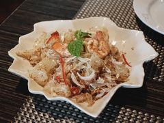 柚子沙拉-Ruen Urai