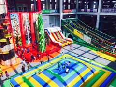 -蒙特利亲子乐园