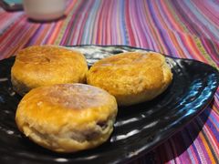 -香巴拉云南餐厅(华莱坞店)