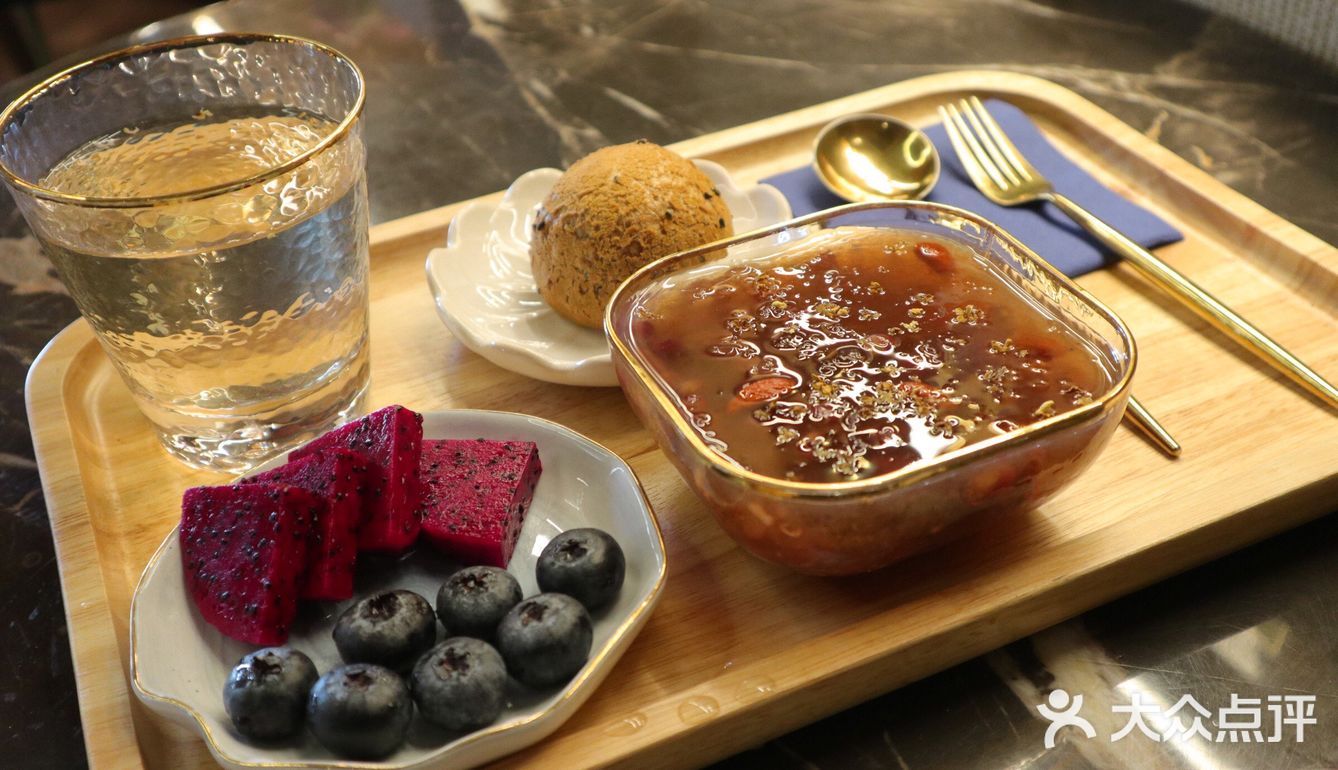 贵妇一日游[加油]锡城独家法尔曼授权的美容院