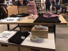 -VANS(三里屯太古里店)