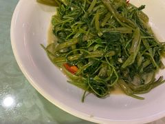 -御满江海鲜酒家(洛溪新城店)