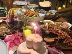 -三亚艾迪逊酒店·海滩烧烤 BARBACOA·现场乐队·浪漫晚餐·烧烤海鲜