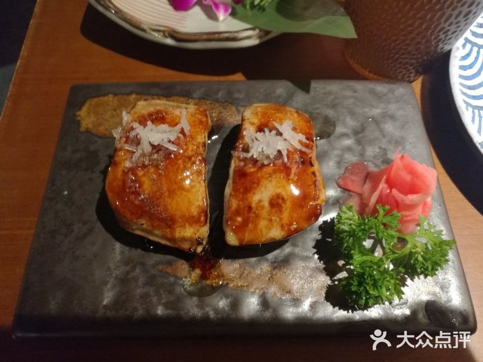 魔丼屋(日月光店)鹅肝寿司图片