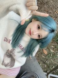 -丝语萱形象