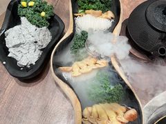 -蘑界·野生菌火锅(深业上城店)