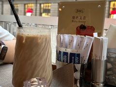 -上海和平饭店维克多咖啡厅 Victor's