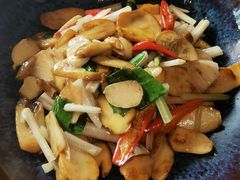 -半山腰·云南菜(侨福芳草地店)