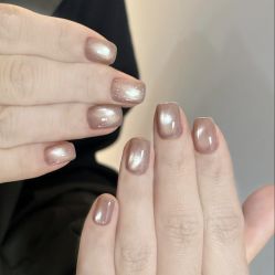 -情同手足美甲美睫