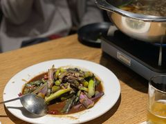 酸辣红菜苔-汪爹爹武汉牛三鲜(朝外大街店)