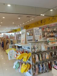 -孩子王(綦江万达店)