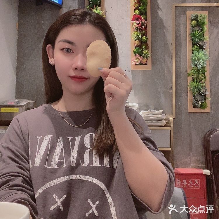 很多细节包括餐具都很精致，超适合打卡！️菜品