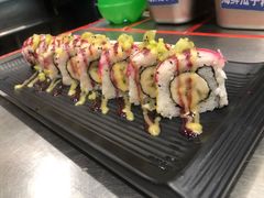 鲜果寿司卷-金迈圆烤肉餐厅(维多利店)