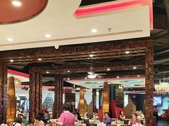 -四海一家自助餐(益田假日广场店)