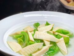 -泓0871臻选云南菜·味庄