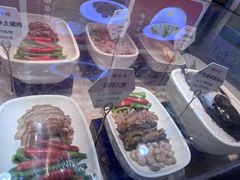 -鸽子侯·家宴·平价海鲜(市图书馆店)