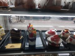 -爱德顺糕点食屋(利民道店)