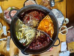 -白乐天毛肚火锅馆(南滨路店)