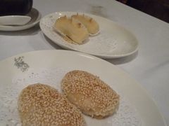 蟹壳黄-苏浙汇(朝外店)