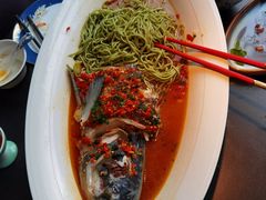 剁椒鱼头-凤凰湘语·海派湘菜(浦东旗舰店)