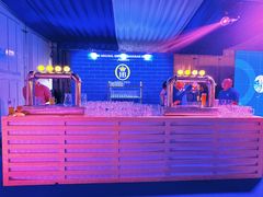 -上海浦东假日酒店