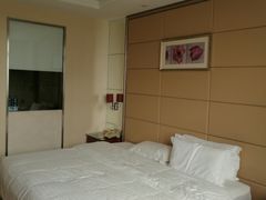 -山明水秀大饭店