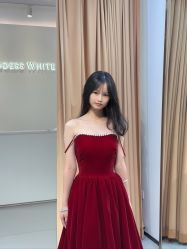 点击看大图 -GODDESS WHITE婚纱礼服(鹏城动力大厦店)