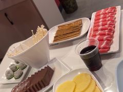-何师傅美蛙鱼头(汉街店)