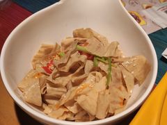豆皮-多嘴超级肉蟹煲(杉杉国潮主题店)