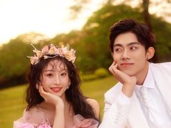 -经典婚纱摄影美学馆·私人定制