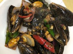 -天宝食坊·啫啫煲大排档(西华路店)