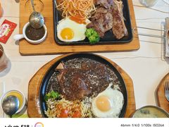 -豪享来牛排(人民店)