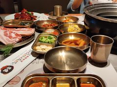 -草家酱蟹炭火烤肉店(珲春南路一店)