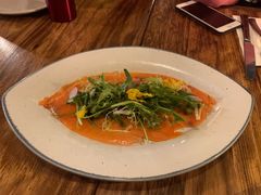 烟熏三文鱼沙拉-PIZZA BIANCA(民园店)