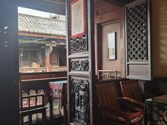 -香满楼.建水老宅院