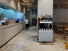 -黄金粥港式·早晚茶(海阳路店)