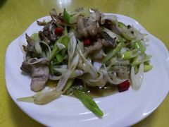 -煲来饱去冷水鱼