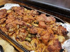 -老东镇啤酒屋海鲜加工·蒸汽海鲜·海鲜烧烤(台东店)