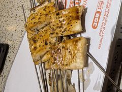 -小董哥烤串·爆汁大油边(故宫店)