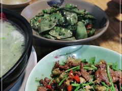 -湘聚南县土菜馆(龙山二路店)