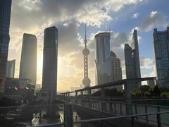 -陆家嘴空中步行连廊