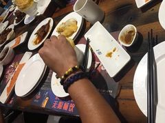 -四海一家自助餐(益田假日广场店)